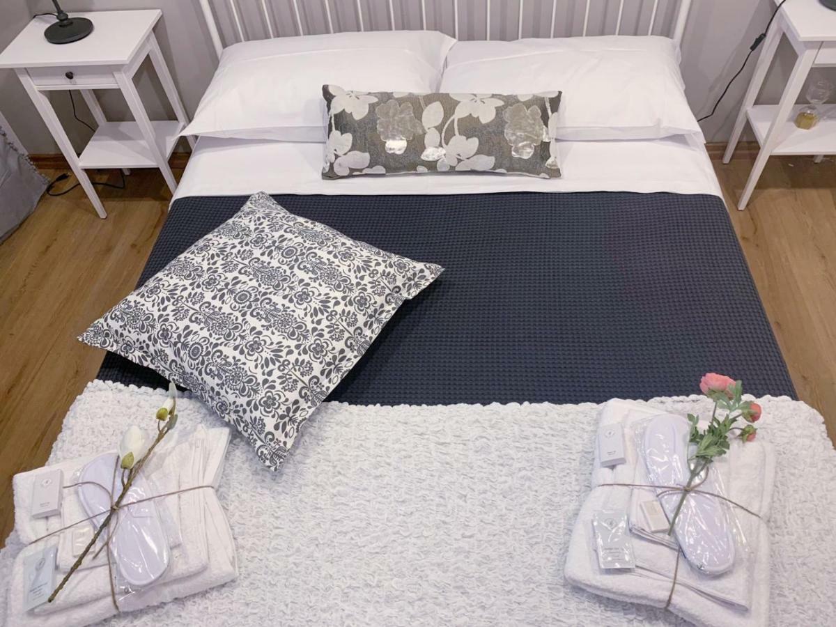 Mia'S Rooms โนโต ภายนอก รูปภาพ