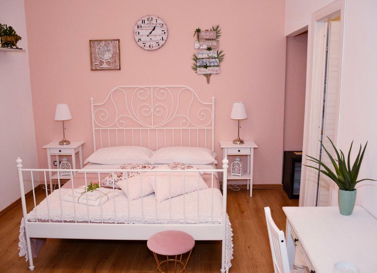 Mia'S Rooms โนโต ภายนอก รูปภาพ