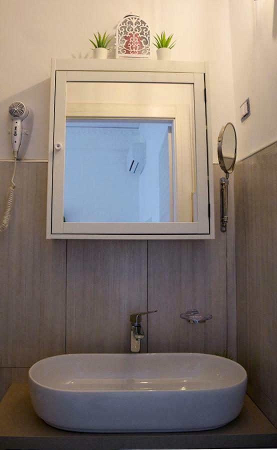 Mia'S Rooms โนโต ภายนอก รูปภาพ