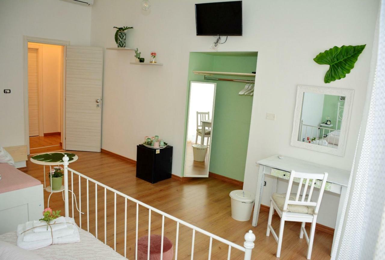 Mia'S Rooms โนโต ภายนอก รูปภาพ